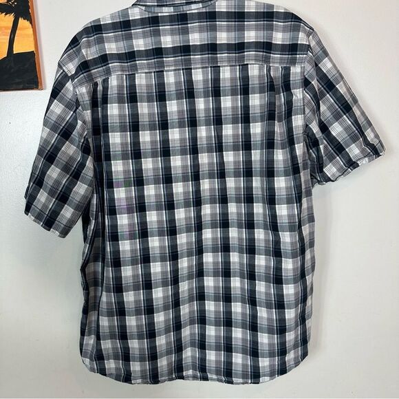 Carhartt Black and White Casual Button Down Shirt - Picture 7 of 7